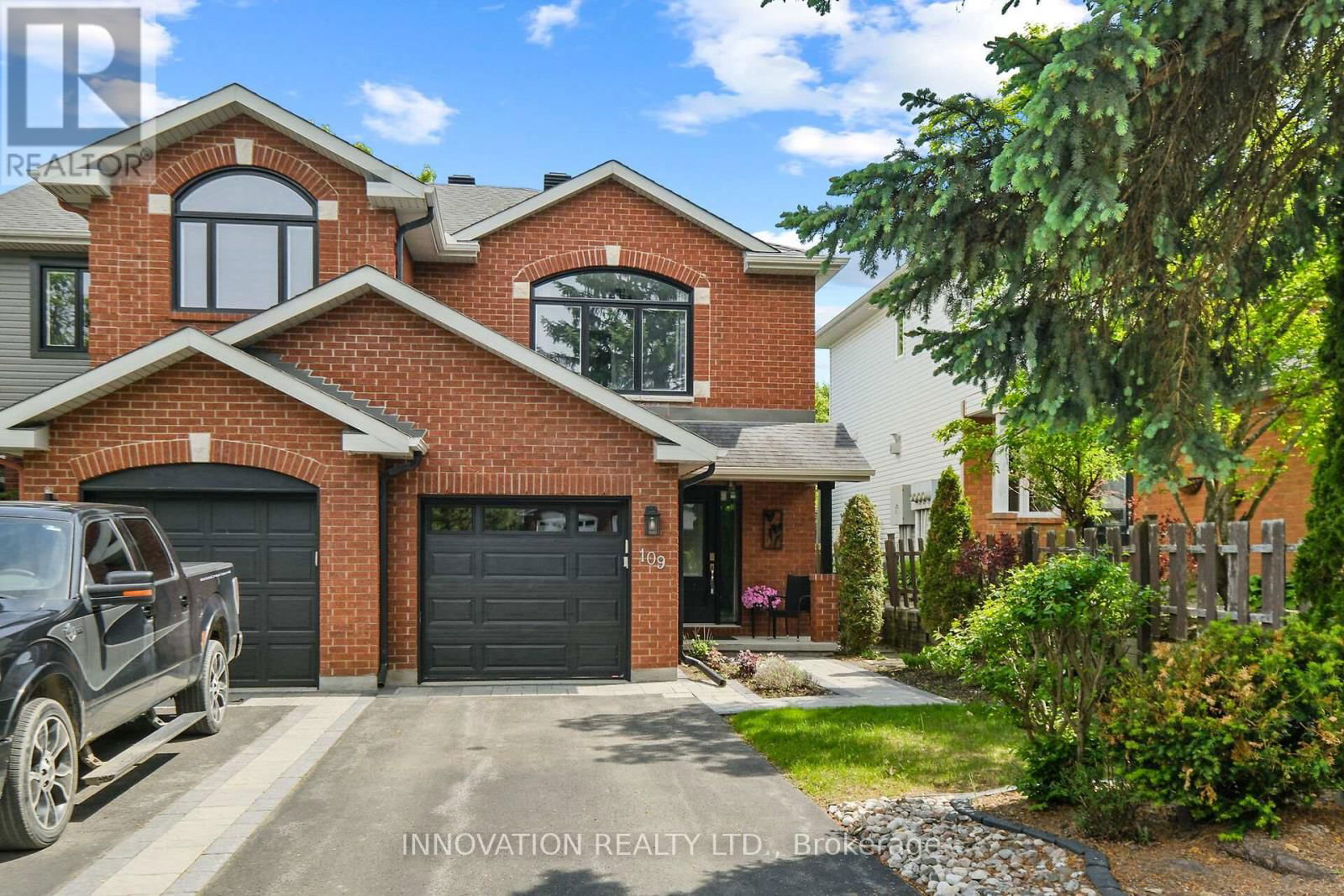 109 BLACKDOME CRESCENT Image 1