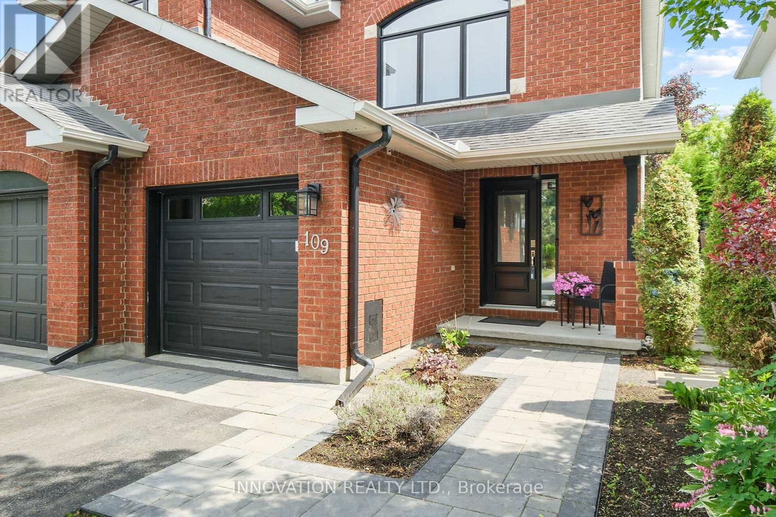 109 BLACKDOME CRESCENT Image 2