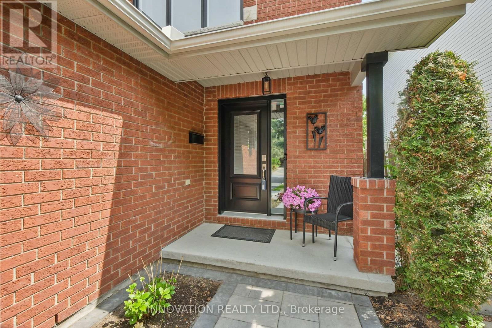 109 BLACKDOME CRESCENT Image 3