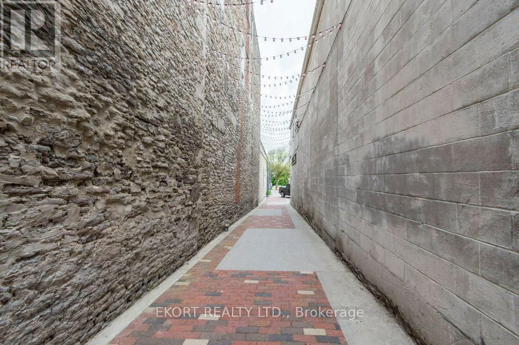286 FRONT STREET Image 19