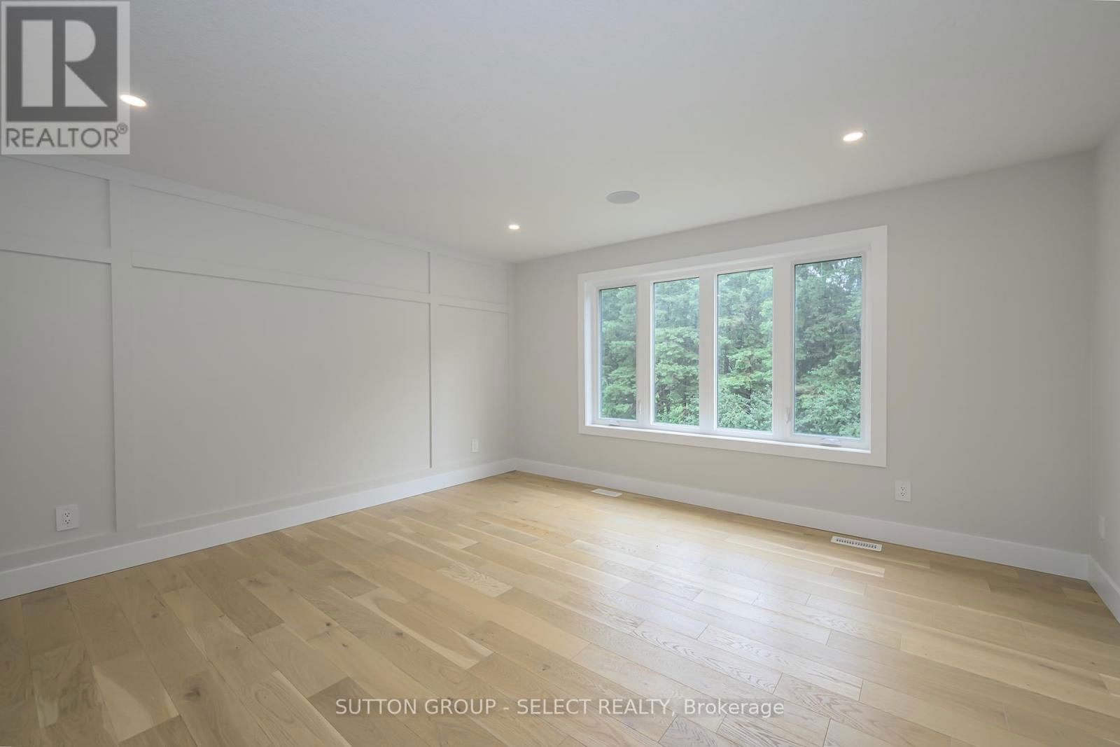 119 OPTIMIST DRIVE Image 20