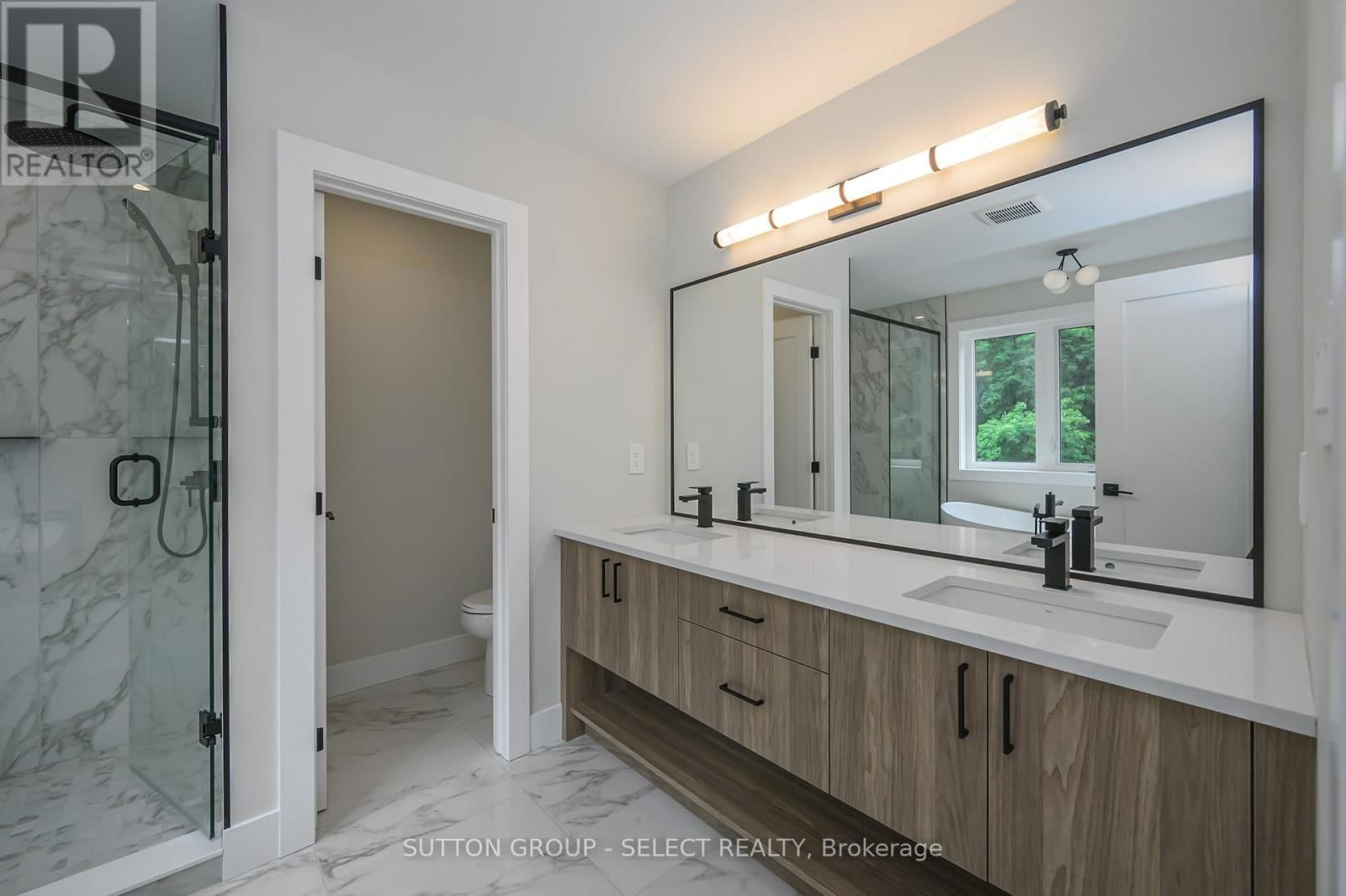 119 OPTIMIST DRIVE Image 23
