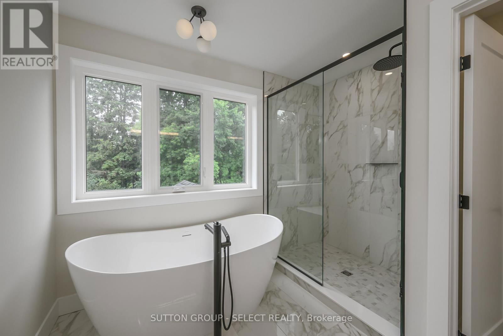 119 OPTIMIST DRIVE Image 24