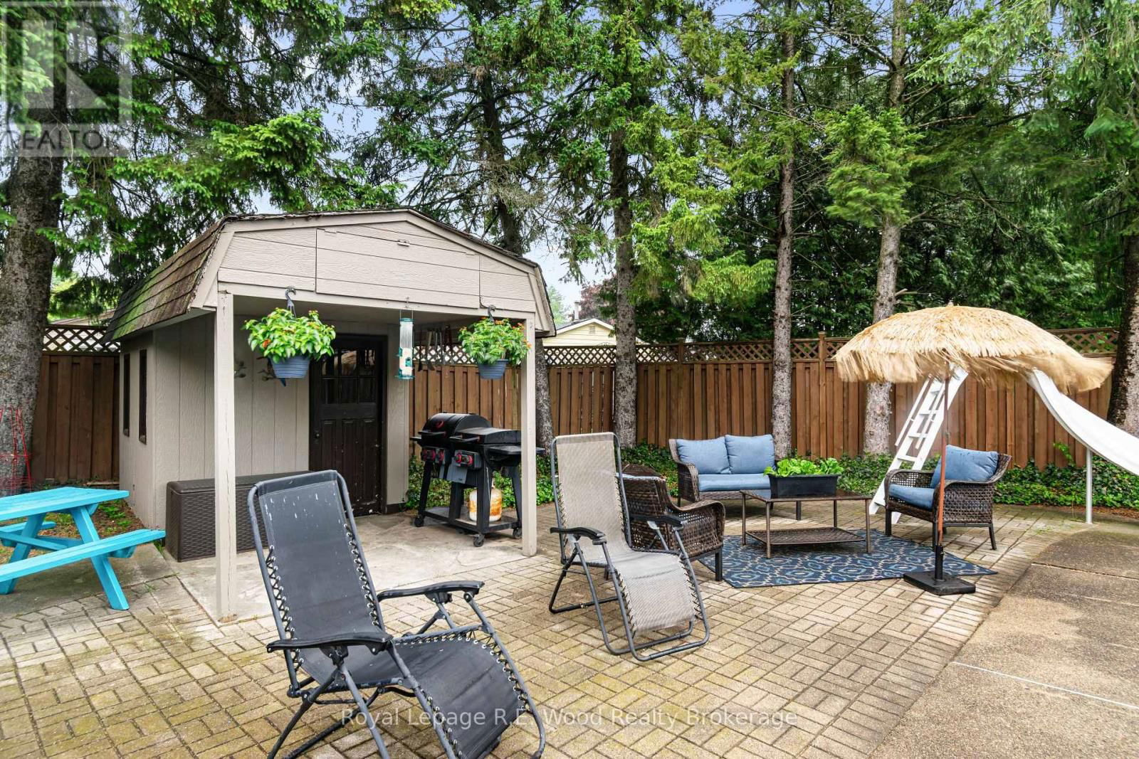32 DEVON COURT Image 21