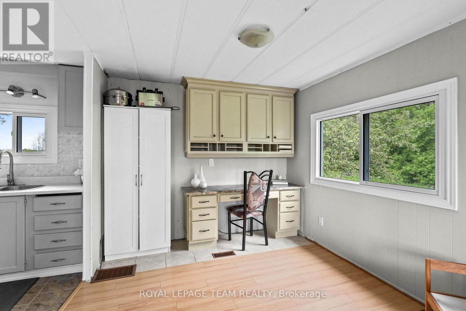 2176 DEVELOPMENT ROAD Image 10