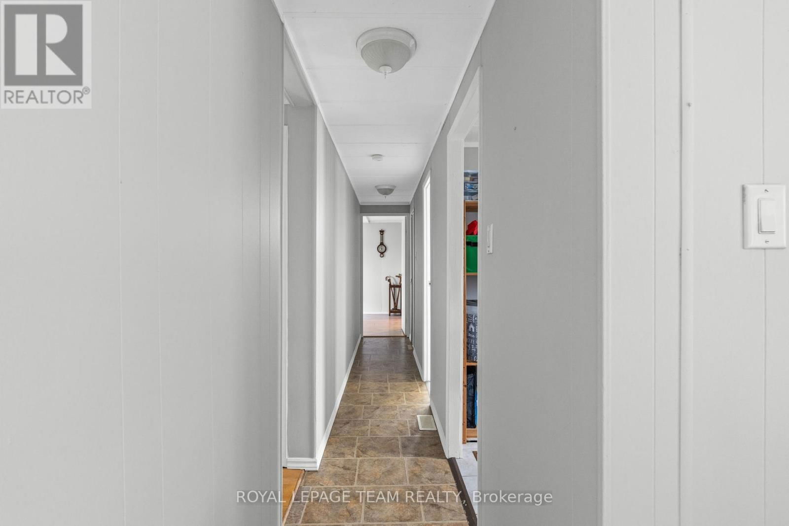 2176 DEVELOPMENT ROAD Image 17
