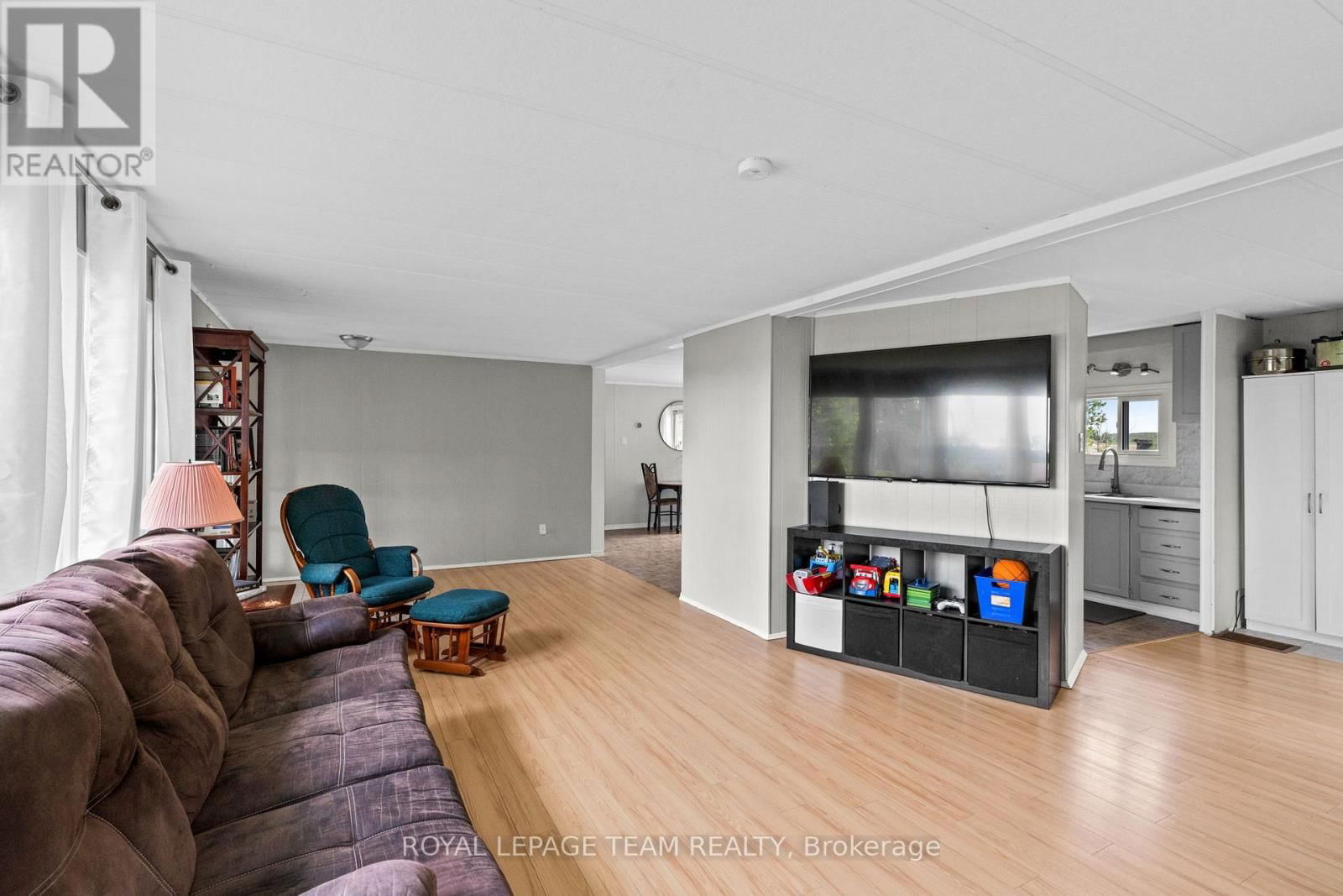 2176 DEVELOPMENT ROAD Image 8