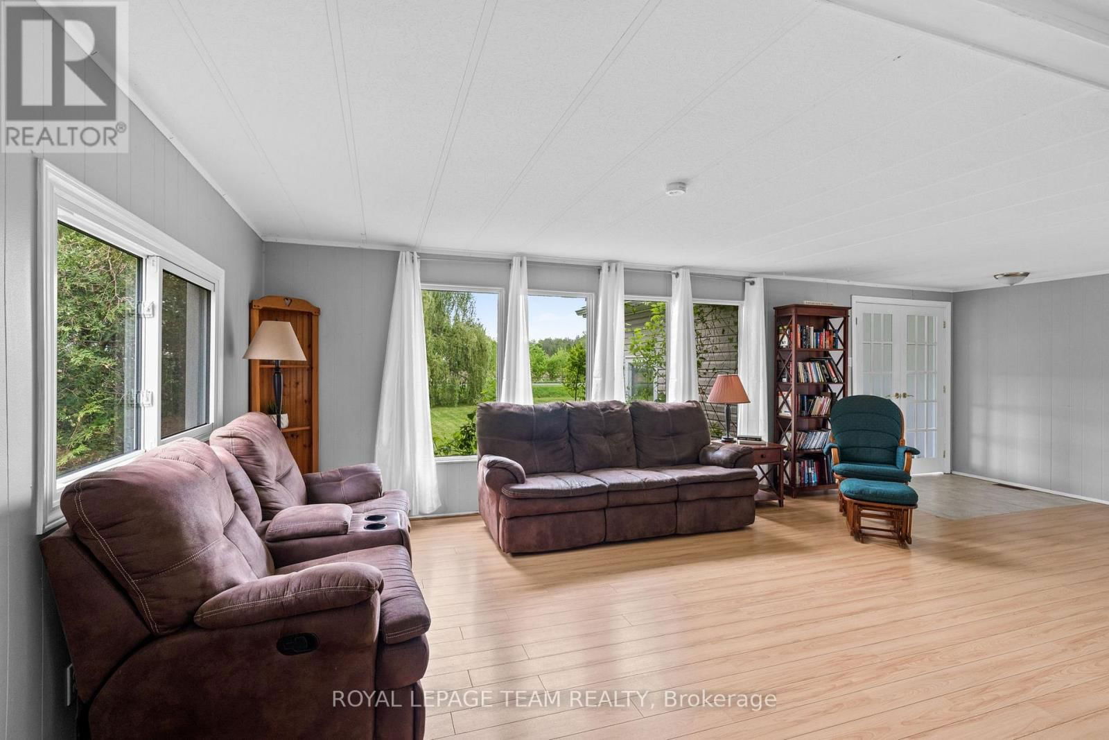 2176 DEVELOPMENT ROAD Image 9