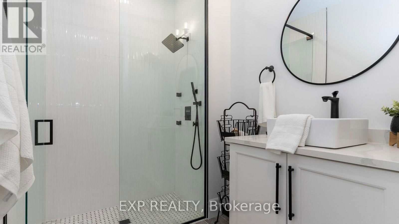 253 - 9861 GLENDON DRIVE Image 26