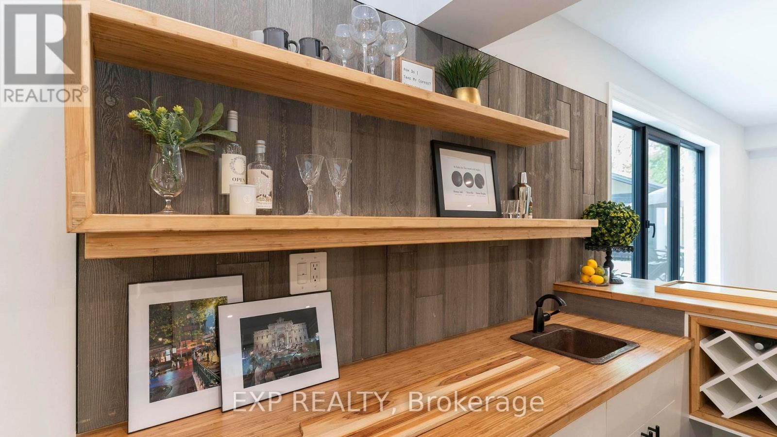 253 - 9861 GLENDON DRIVE Image 32