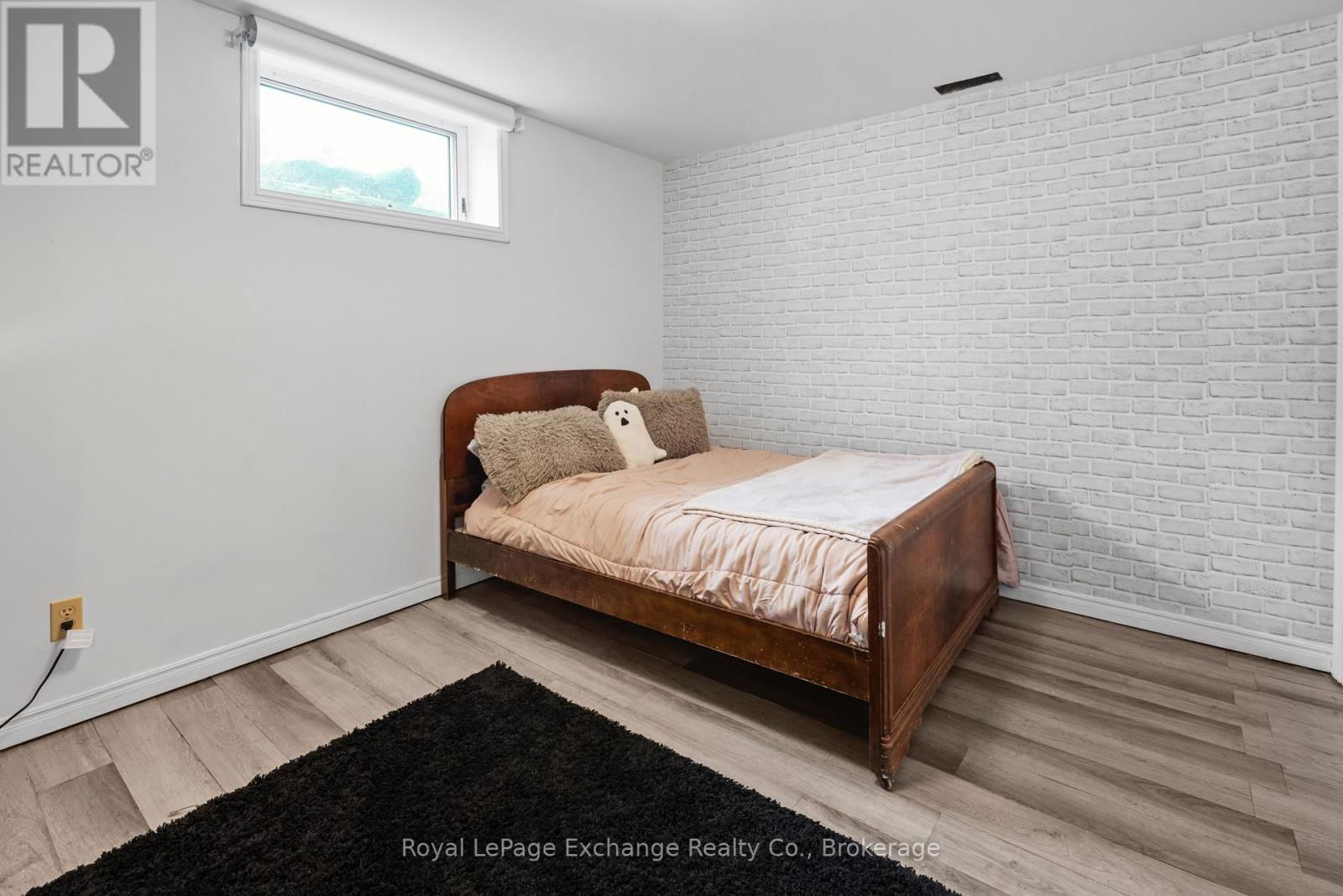 586 MCGAW DRIVE Image 12