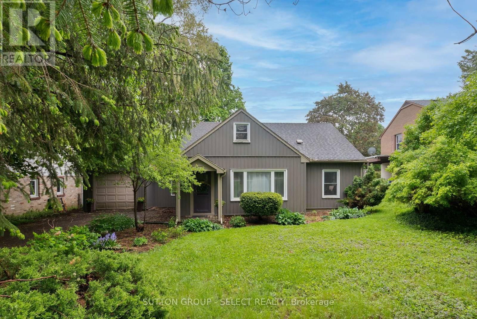 570 KINGSWAY AVENUE Image 1
