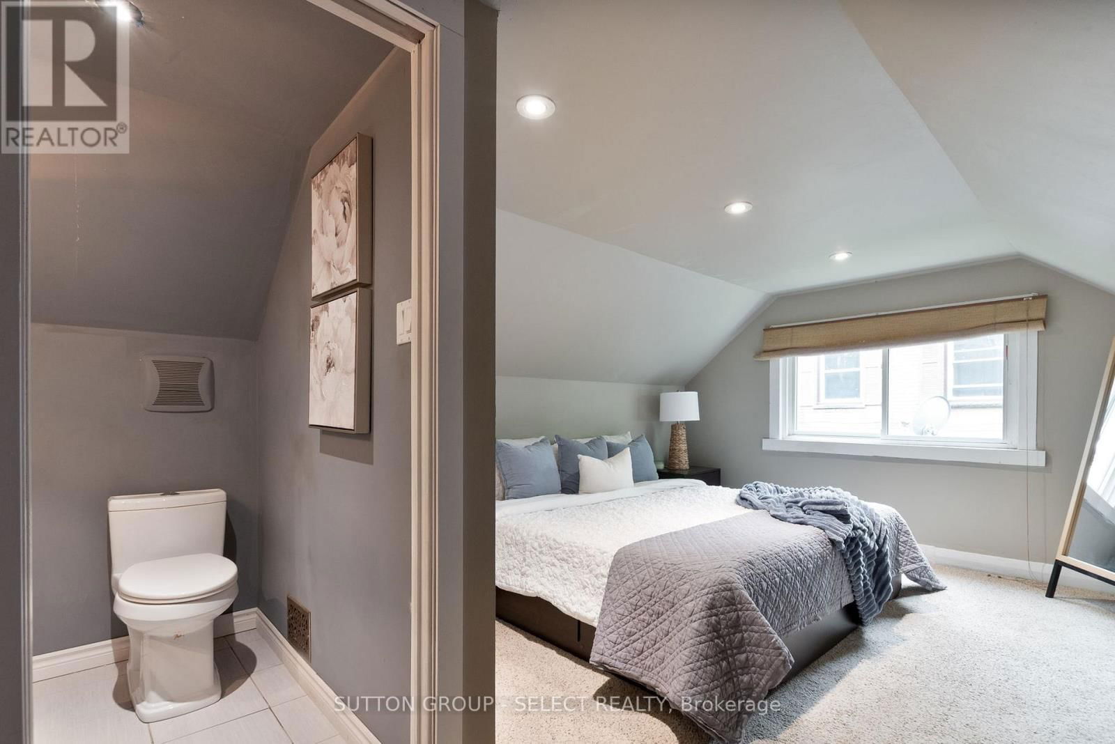 570 KINGSWAY AVENUE Image 32