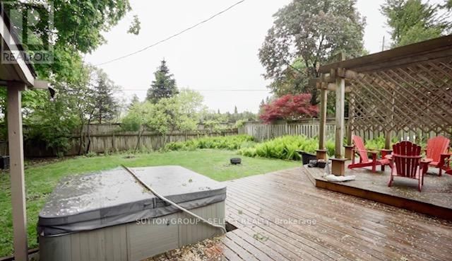 570 KINGSWAY AVENUE Image 39