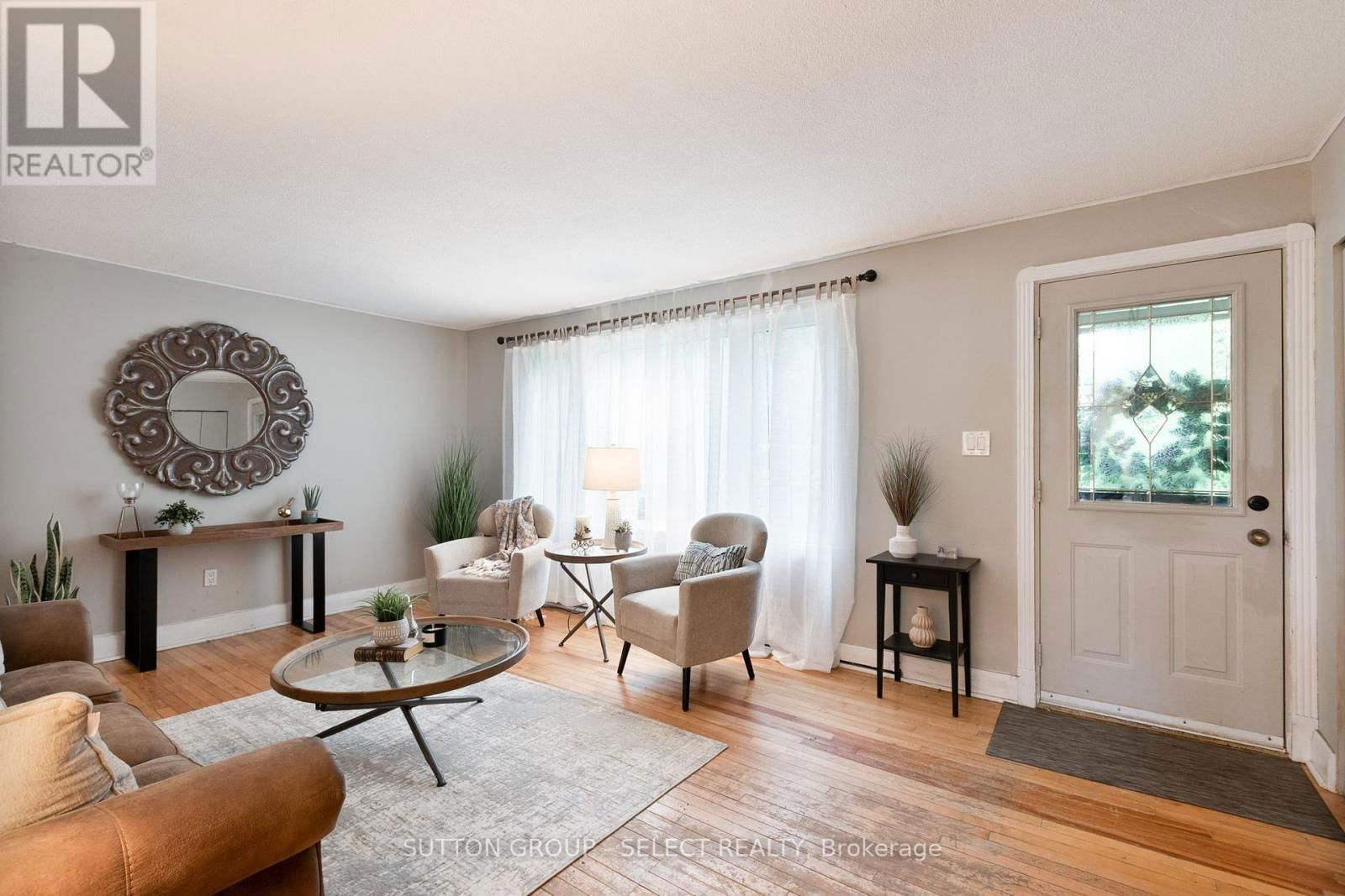 570 KINGSWAY AVENUE Image 7