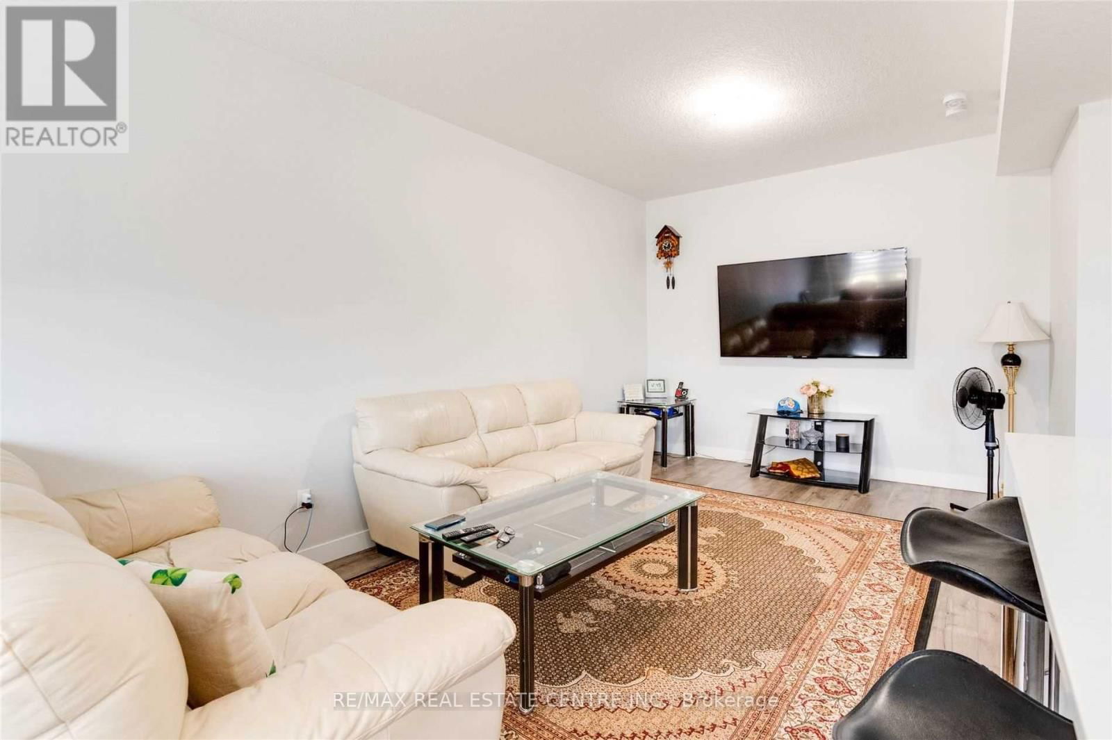 89 - 3380 SINGLETON AVENUE Image 6