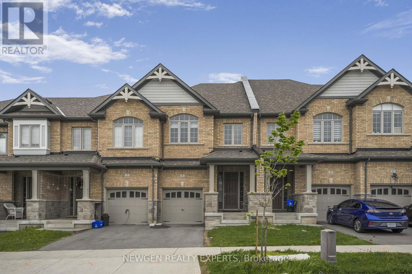 9 STONEHILL AVENUE Image 1