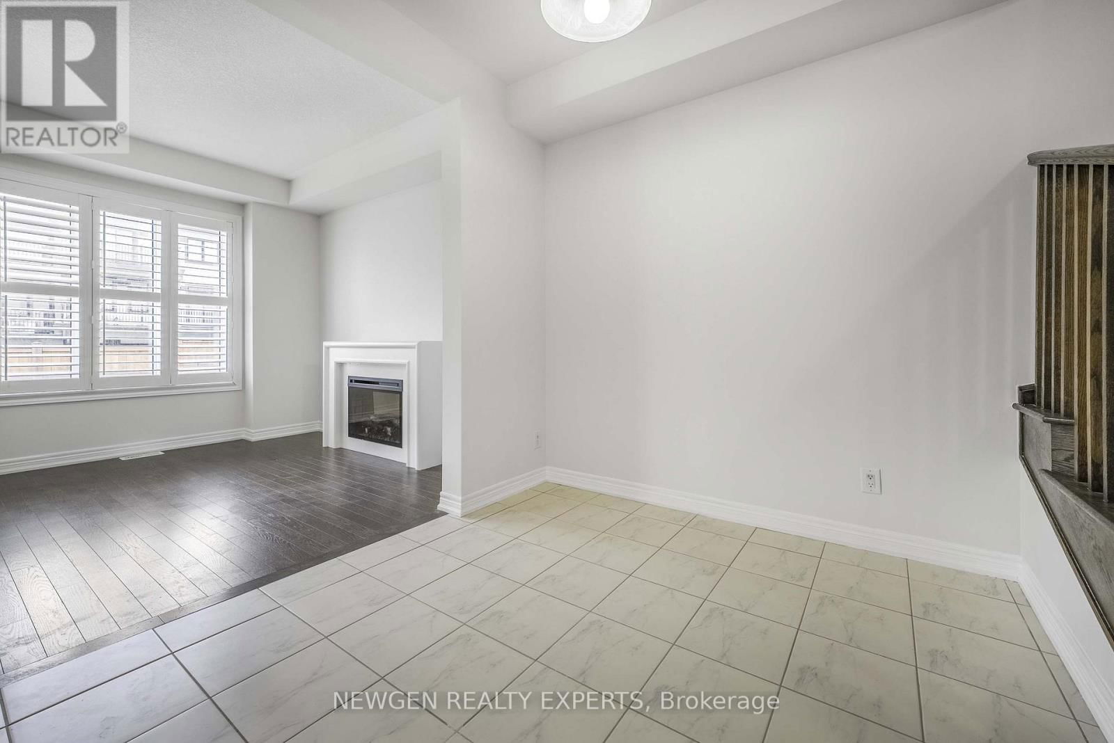 9 STONEHILL AVENUE Image 13