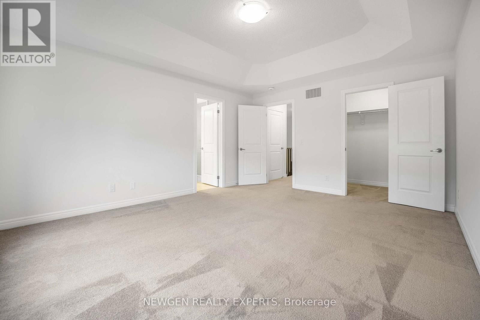 9 STONEHILL AVENUE Image 26