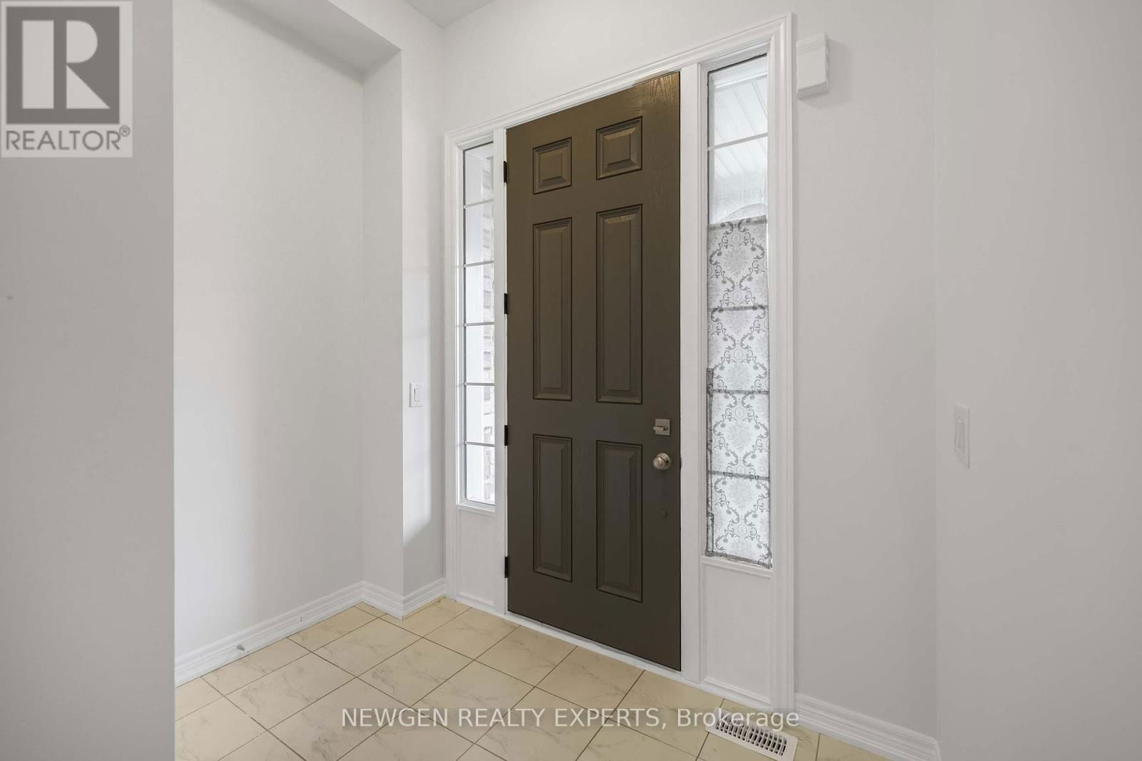 9 STONEHILL AVENUE Image 4