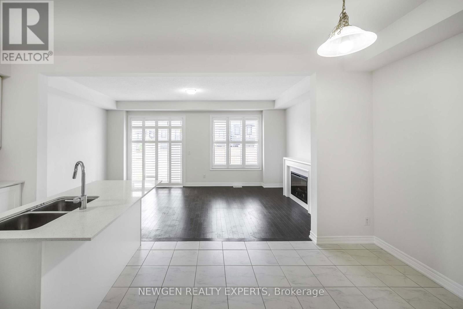 9 STONEHILL AVENUE Image 5