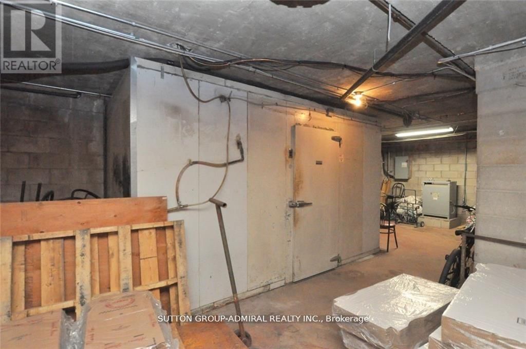 104 CANNON STREET EAST Image 14