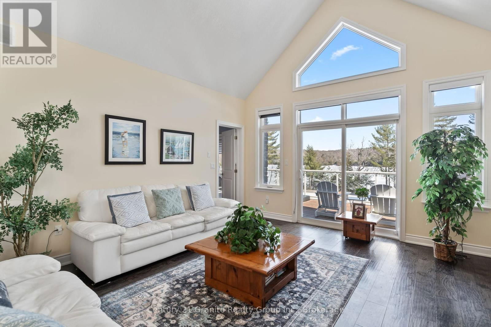 17 WEBB CIRCLE Image 15