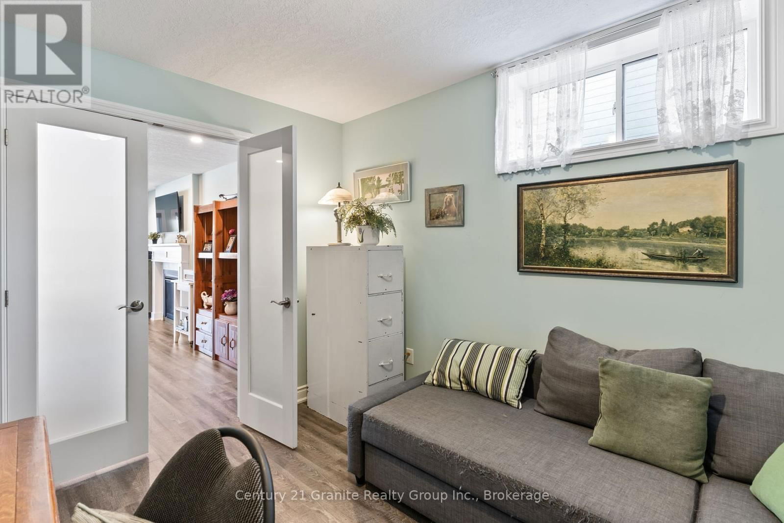 17 WEBB CIRCLE Image 28