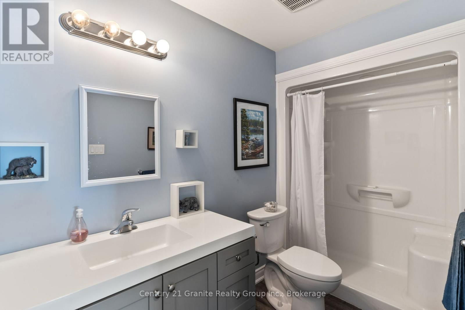 17 WEBB CIRCLE Image 29