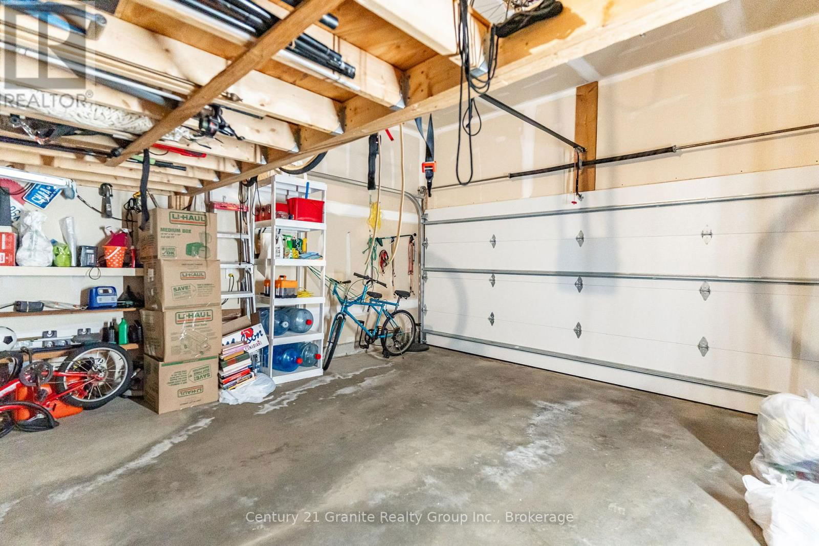 17 WEBB CIRCLE Image 31