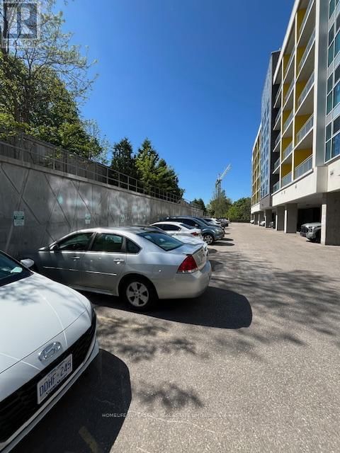 410 - 257 HEMLOCK STREET Image 24