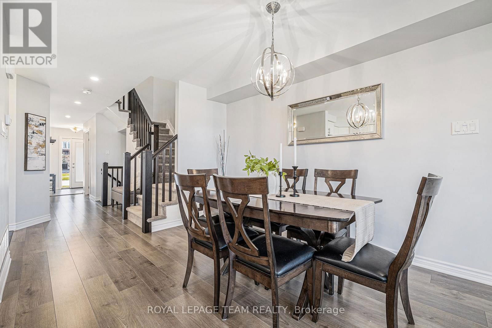 307 LIPIZZANER STREET Image 13