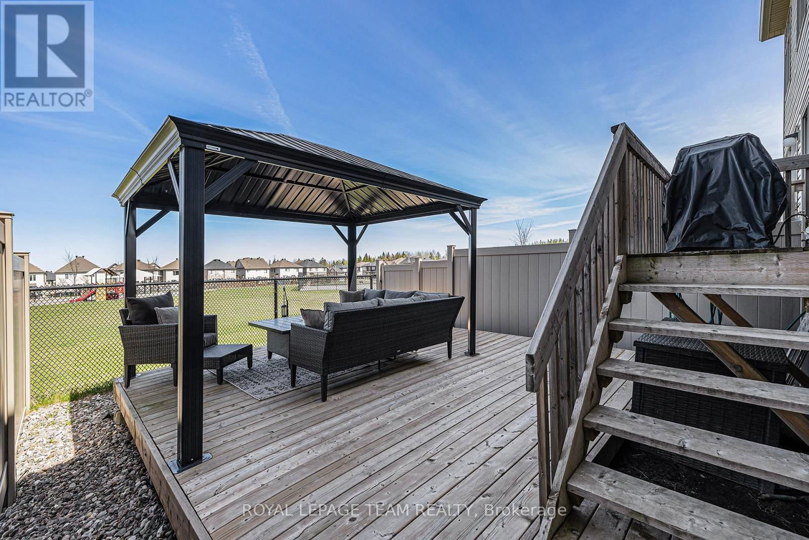 307 LIPIZZANER STREET Image 28