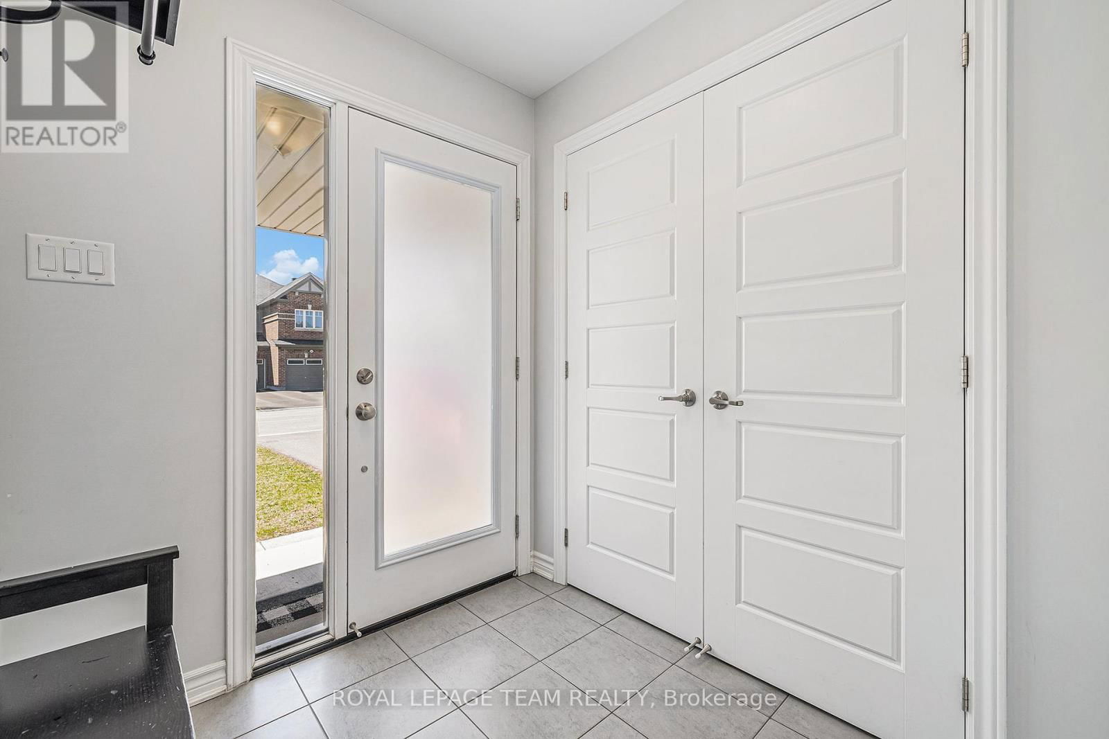 307 LIPIZZANER STREET Image 5