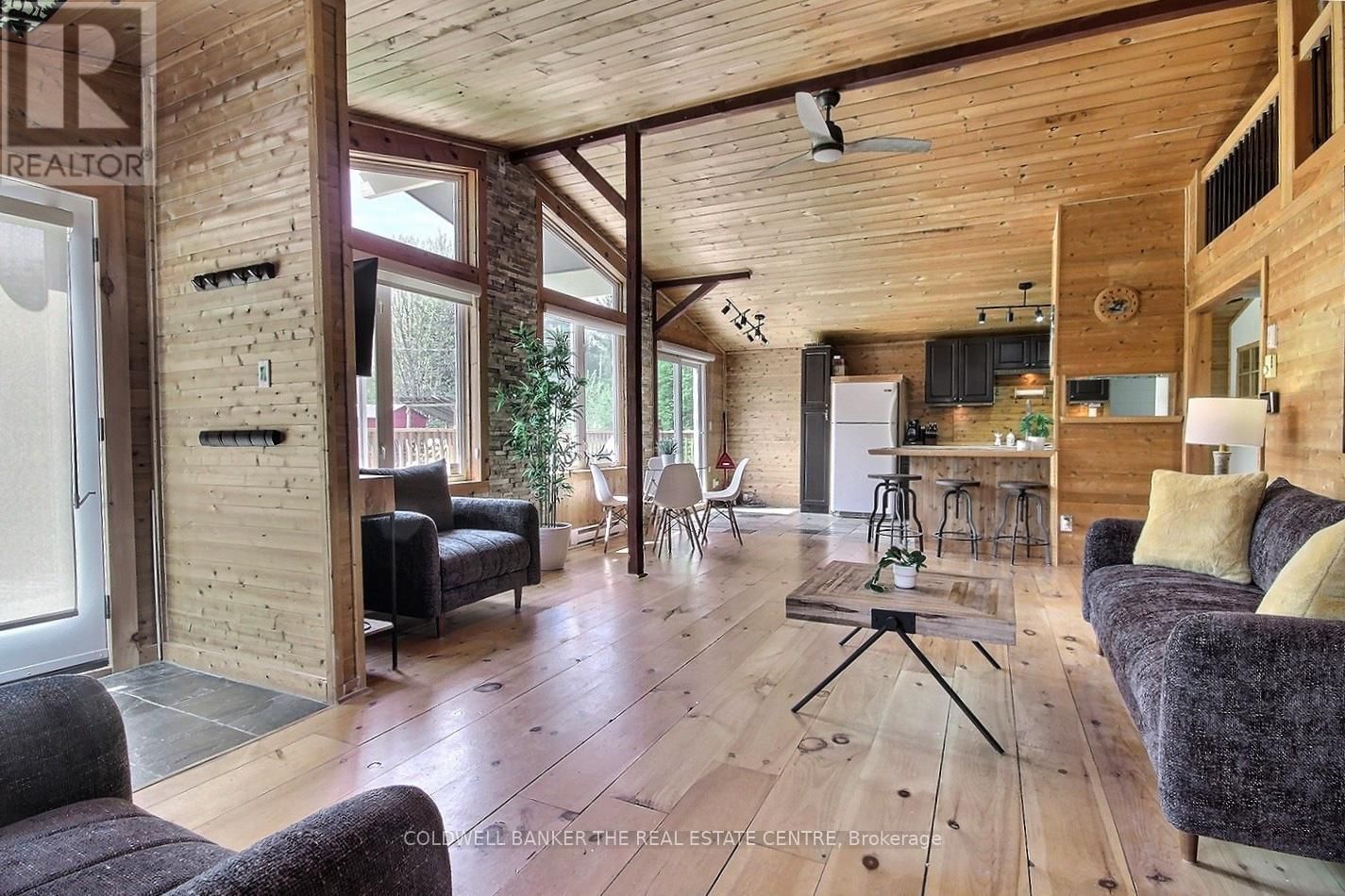 30 BROOKS LANE Image 13