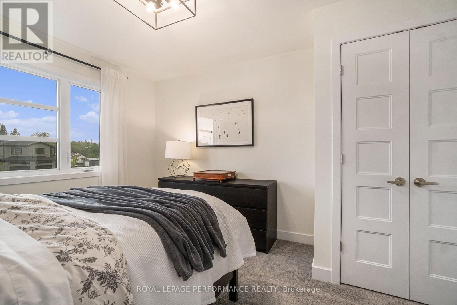 43 CHRISTIAN STREET Image 18