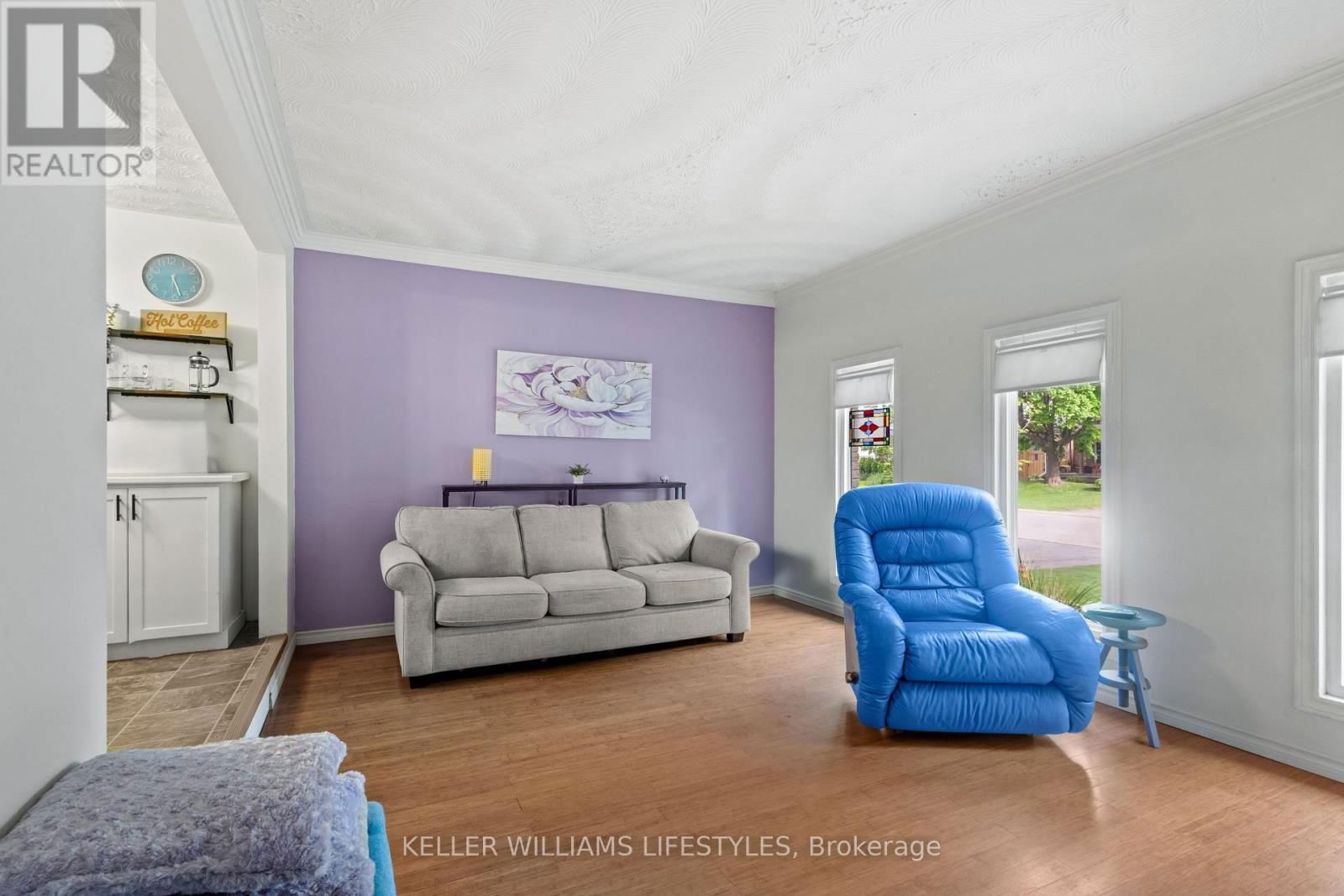 13 IDSARDI AVENUE Image 10