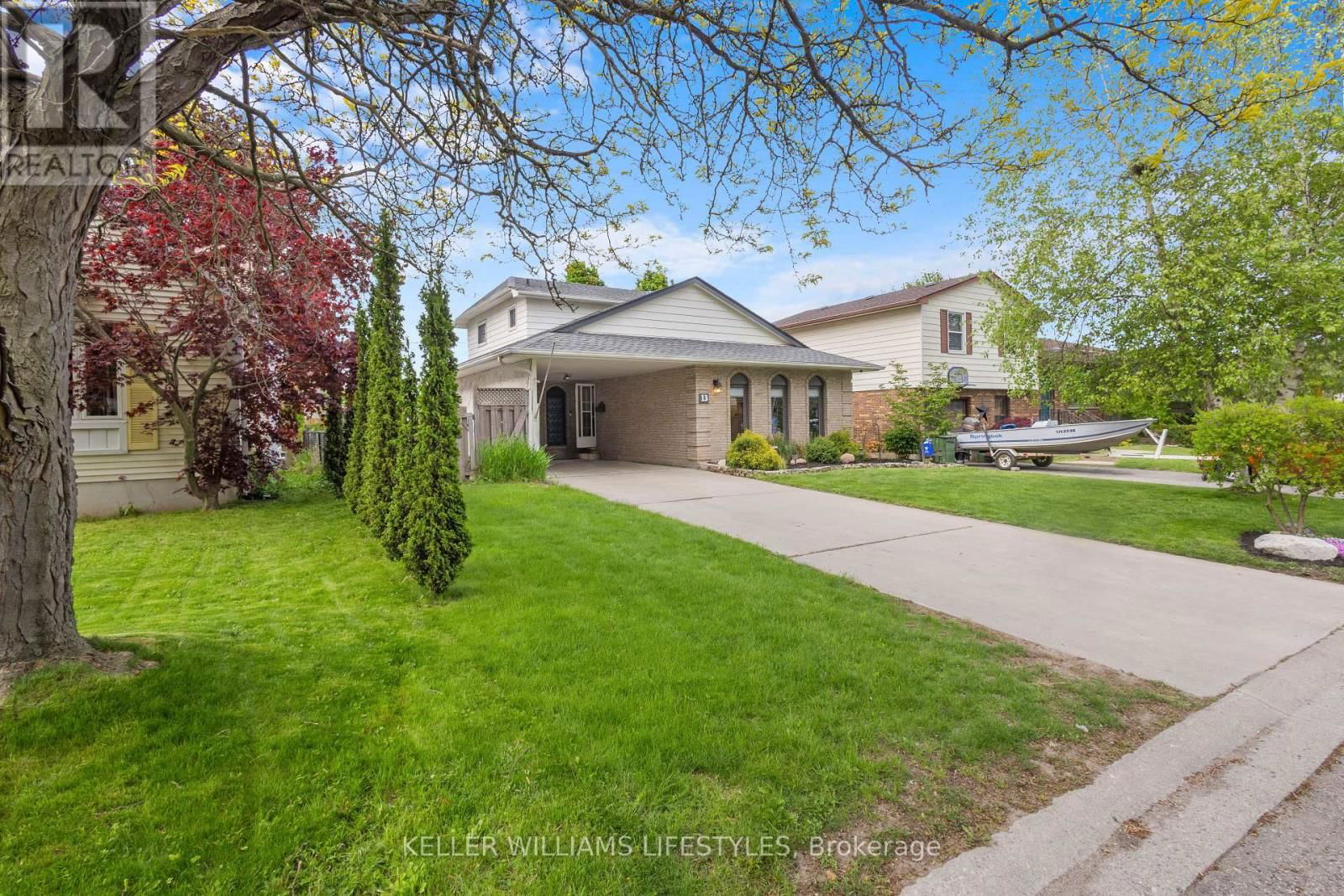 13 IDSARDI AVENUE Image 2