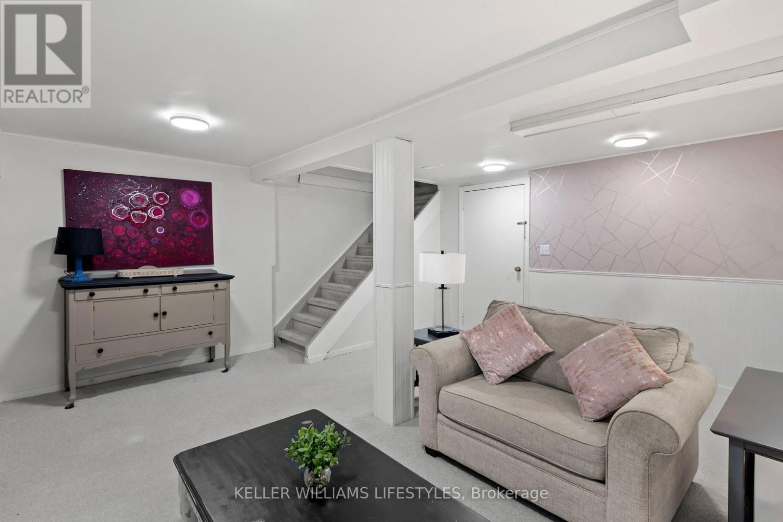 13 IDSARDI AVENUE Image 27