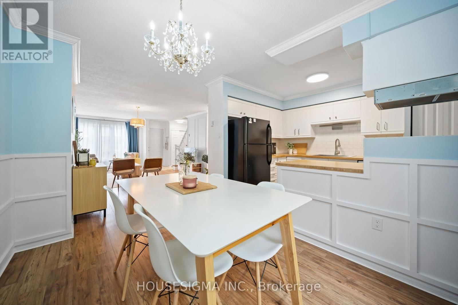 2 - 1290 BENTLEY DRIVE Image 12