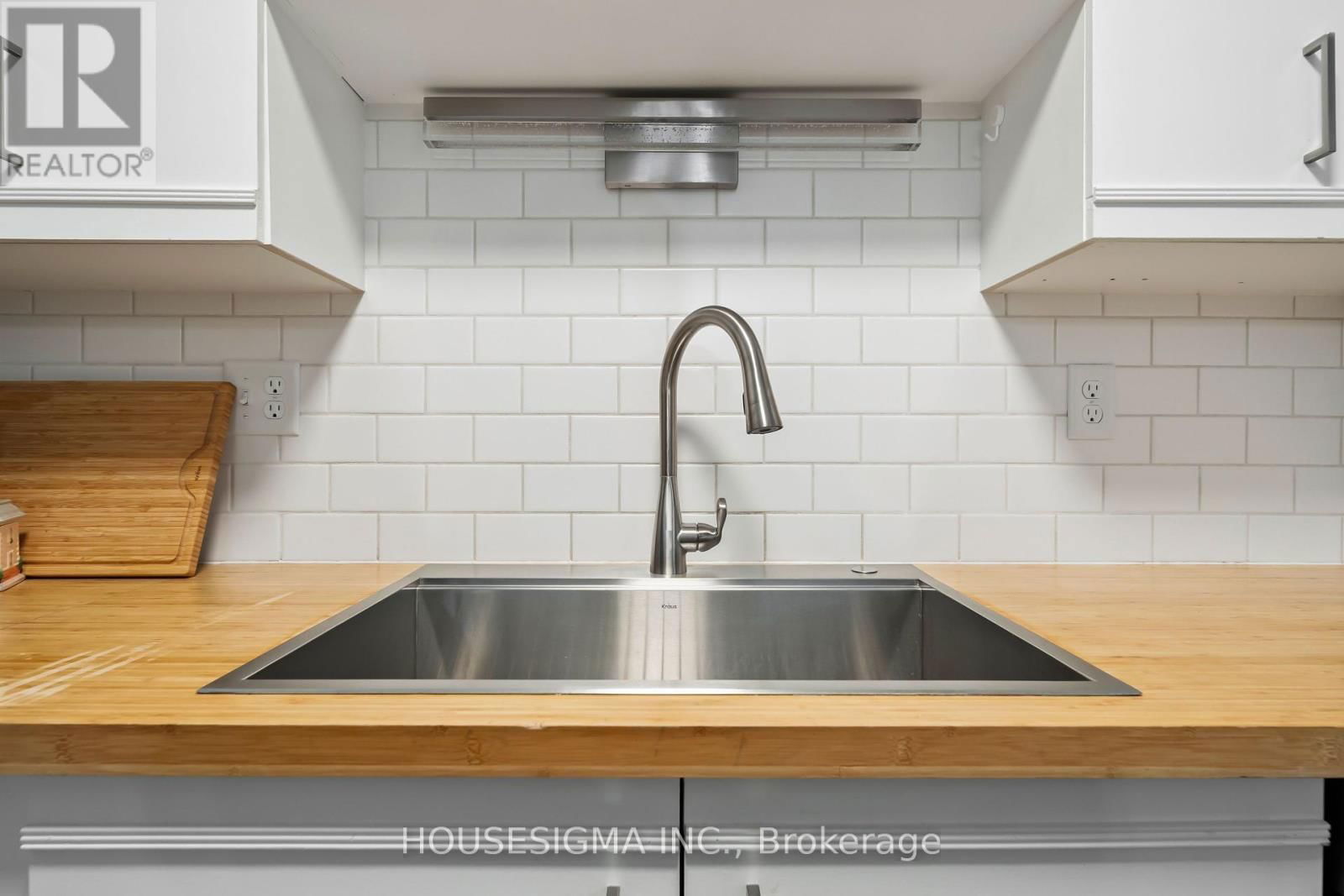 2 - 1290 BENTLEY DRIVE Image 16