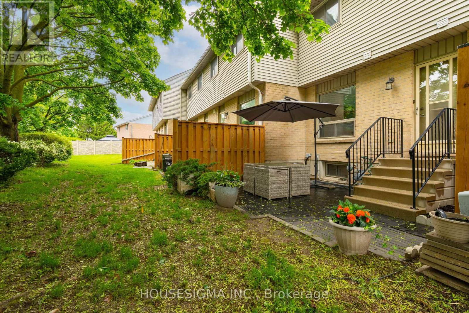 2 - 1290 BENTLEY DRIVE Image 33
