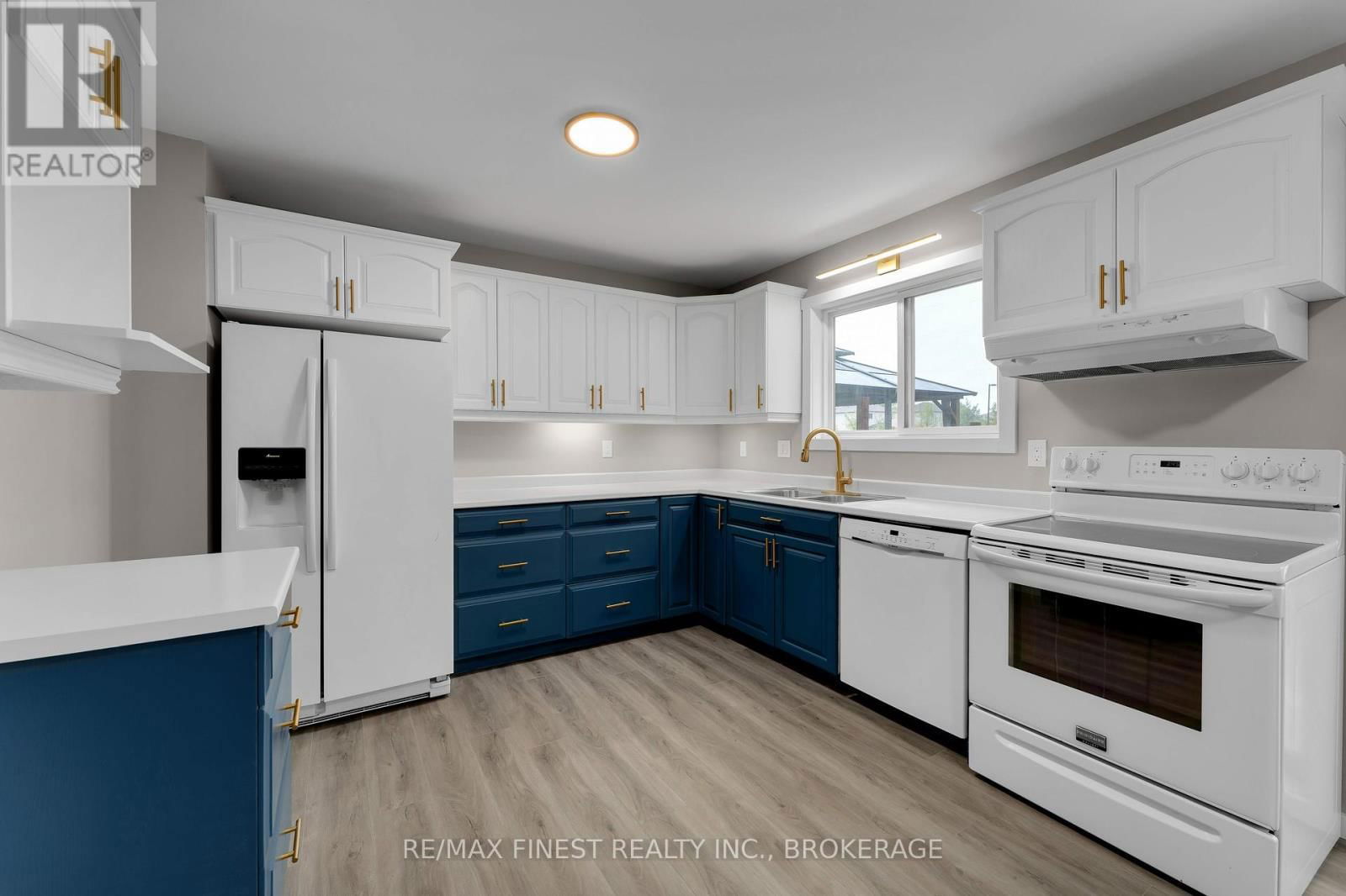 27 - 53 WINCHESTER DRIVE Image 9