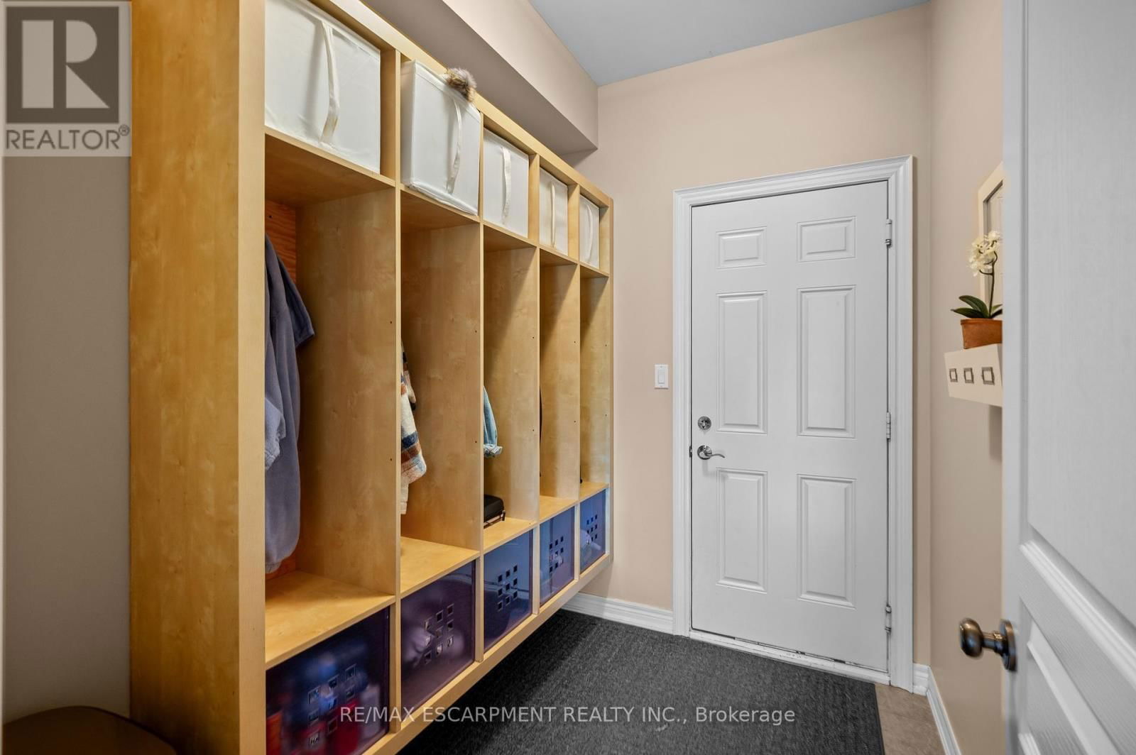 56 HILLSDALE ROAD Image 13