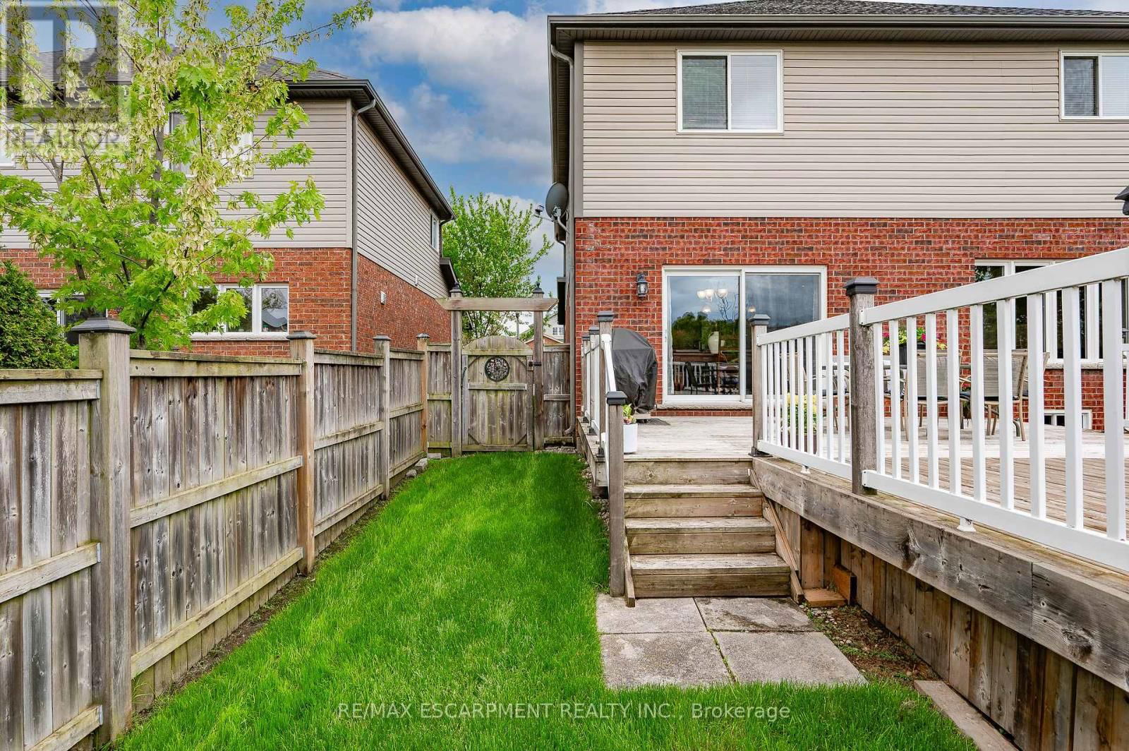 56 HILLSDALE ROAD Image 34