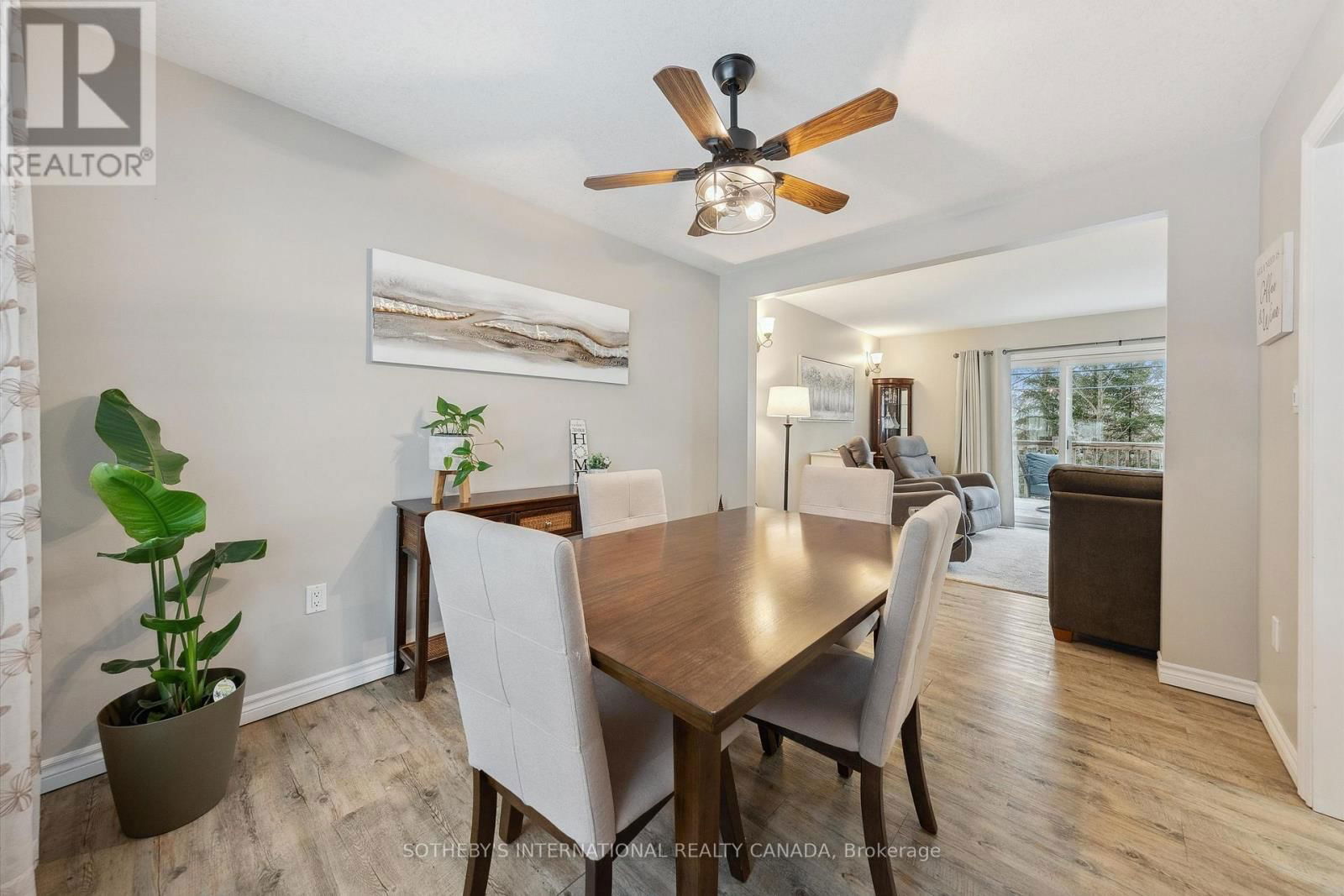 202 SUNNYSIDE STREET Image 12