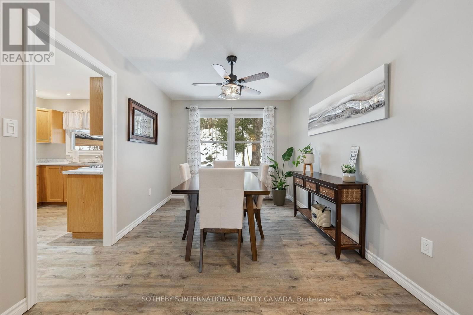 202 SUNNYSIDE STREET Image 13