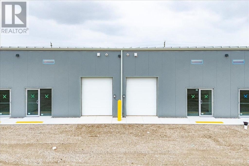 Unit 1 - 595 1ST STREET Image 17