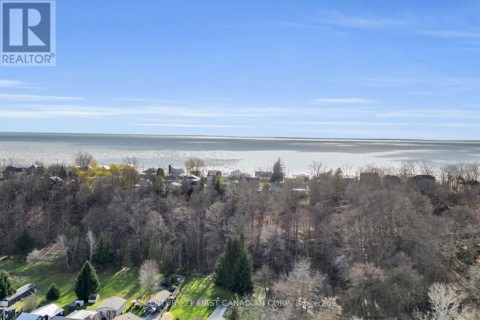 403 BREAKWATER BOULEVARD Image 5
