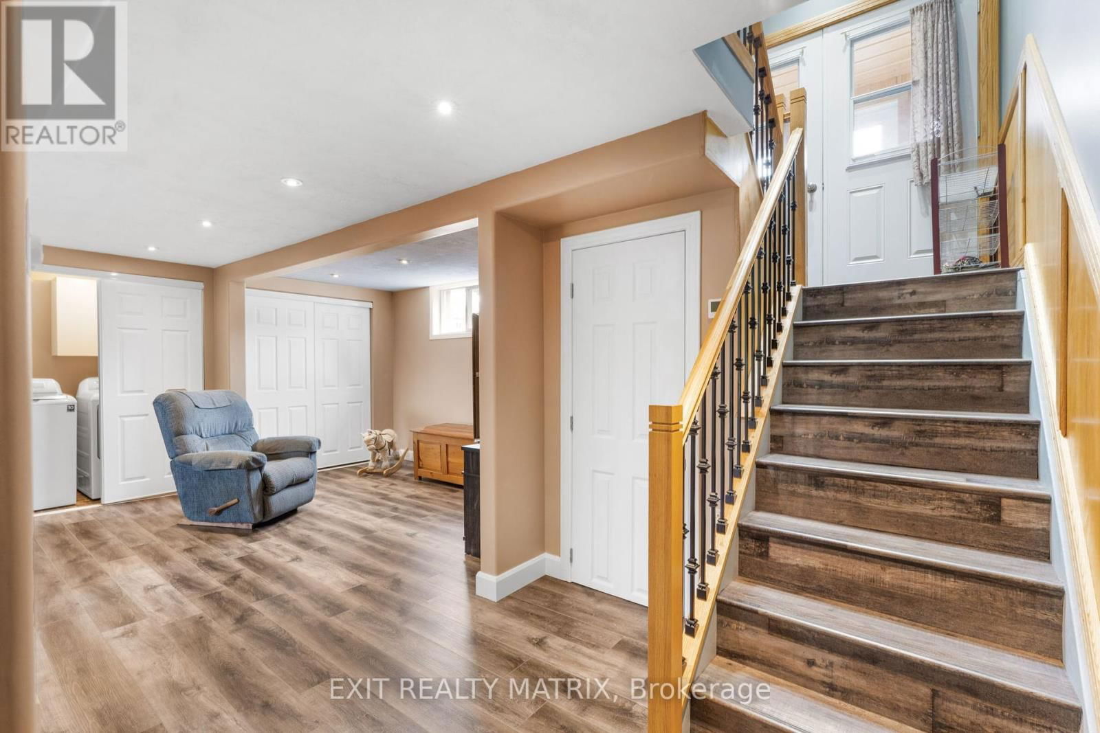 139 OTTAWA STREET Image 19